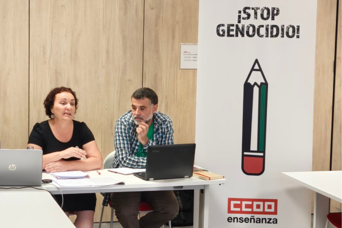 Teresa Esperabé Prieto, secretaria general de CCOO Enseñanza, y Héctor Adsuar, responsable de Docentes de Pública No Universitaria
